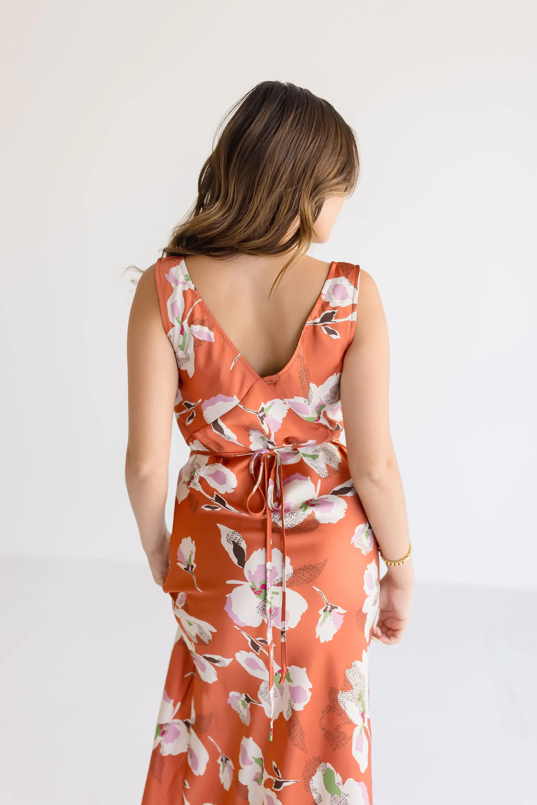 Amber Sleeveless Floral Print Midi Dress Rust