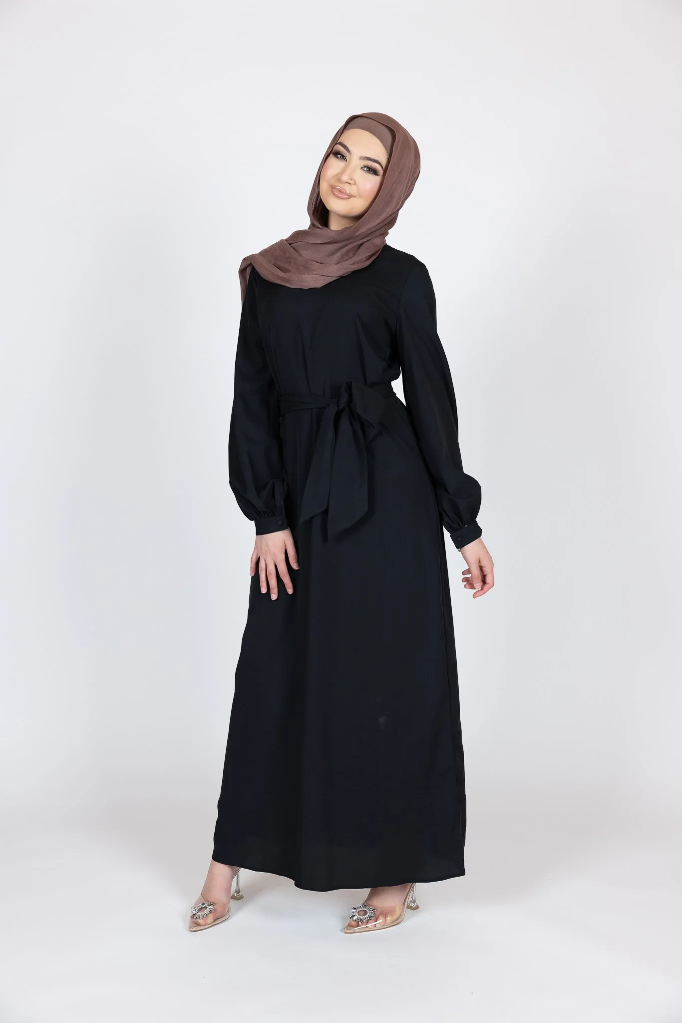 Anat Tie Abaya