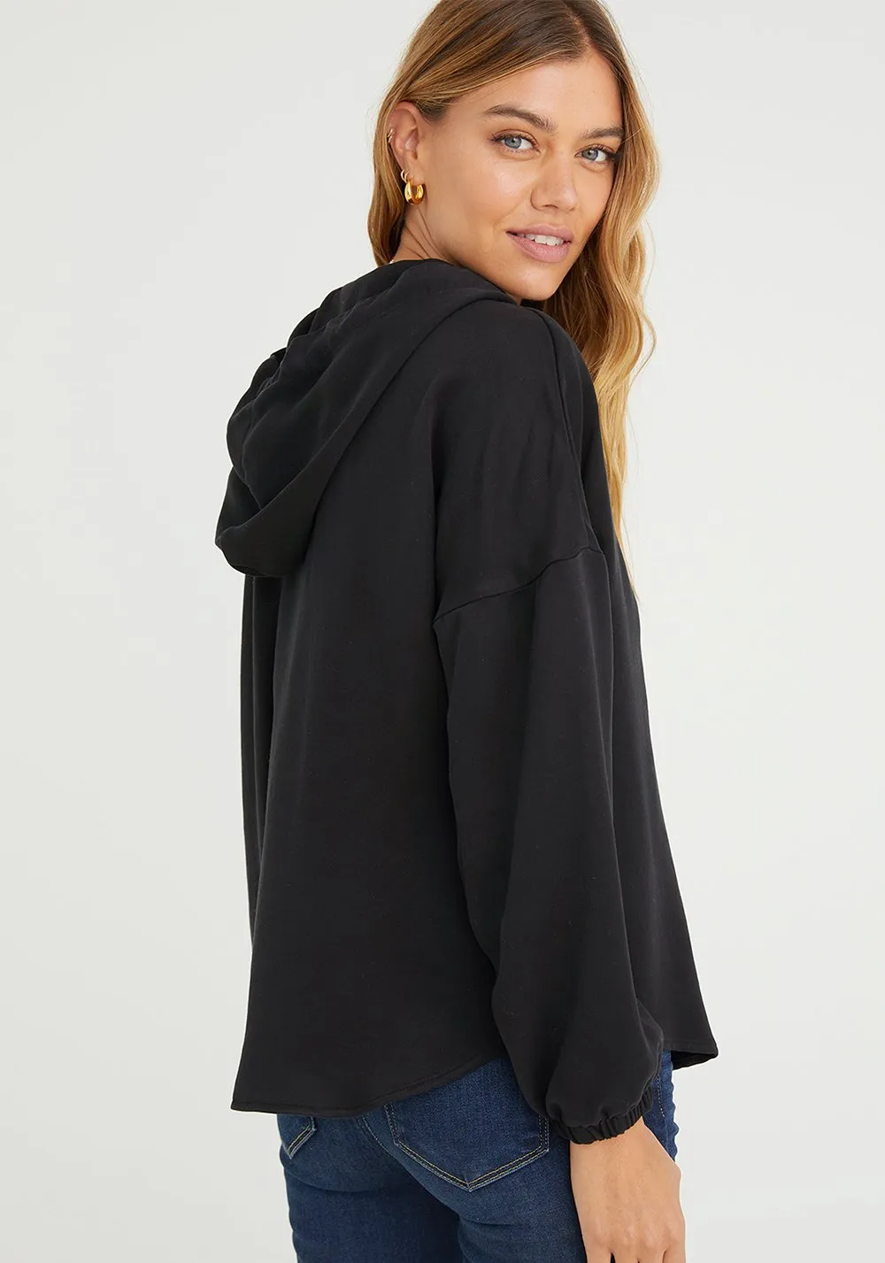 Bella Dahl Long Sleeve V-Neck Hoodie Black