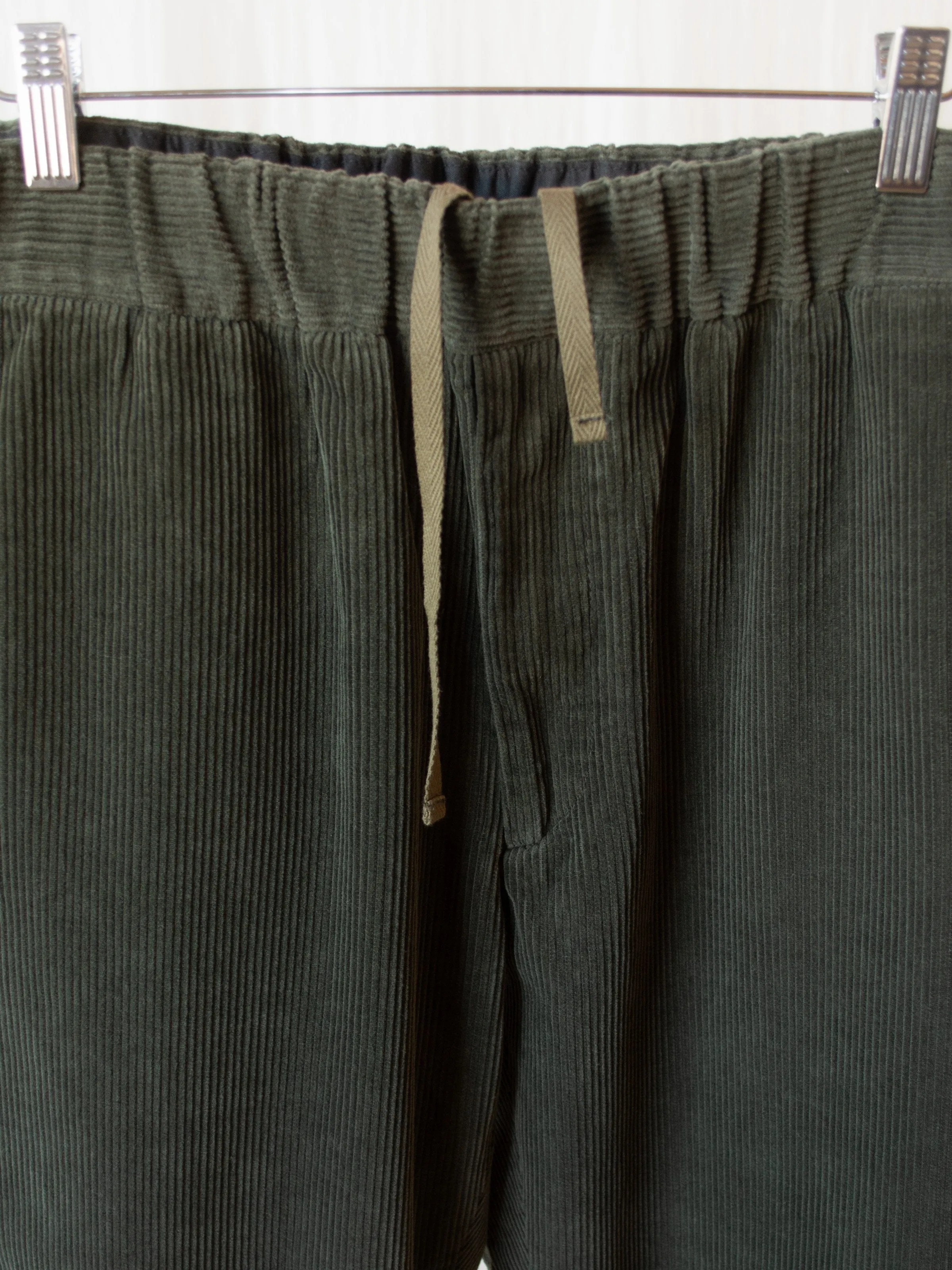 Corduroy Easy Pants - Olive