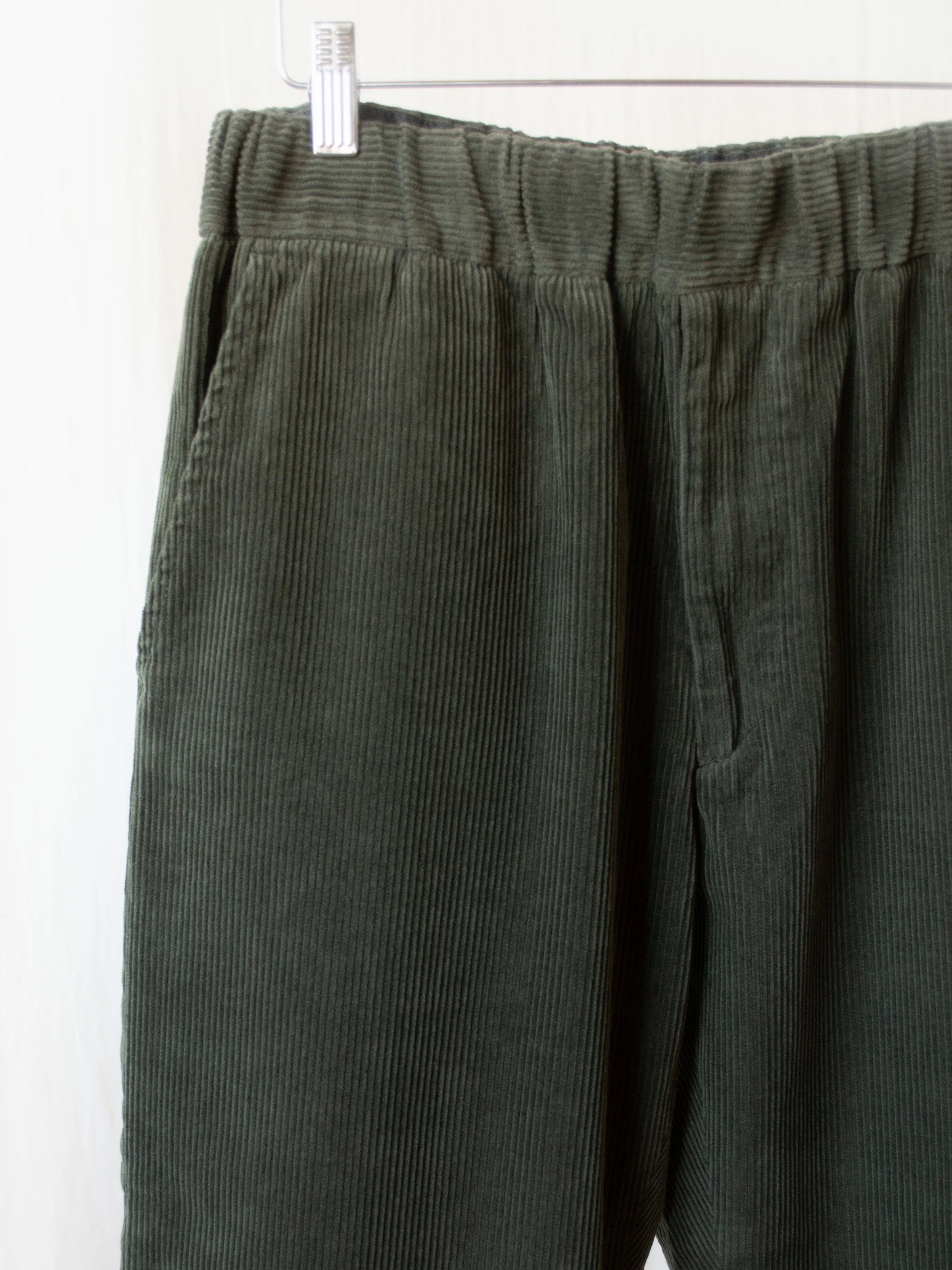 Corduroy Easy Pants - Olive