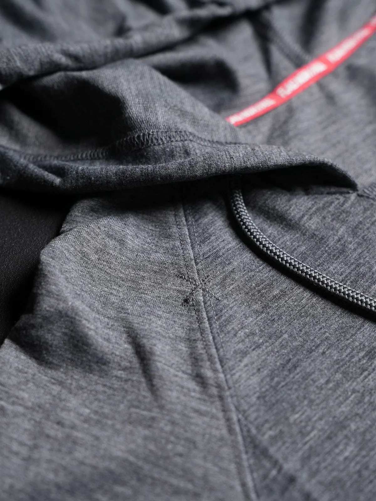 CORE PULLOVER - GREY