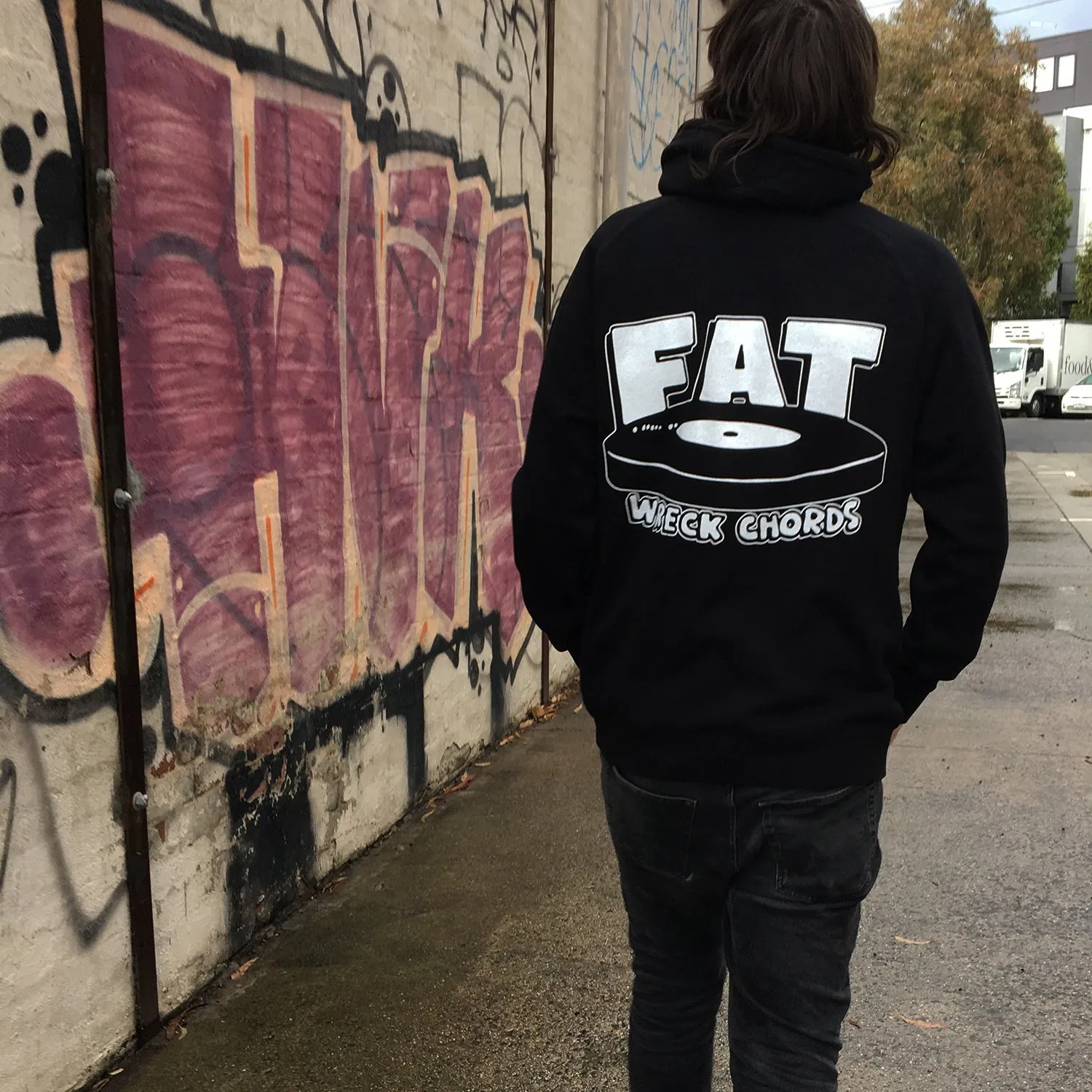 Fat Wreck Chords Logo Pullover Hoodie (Black)