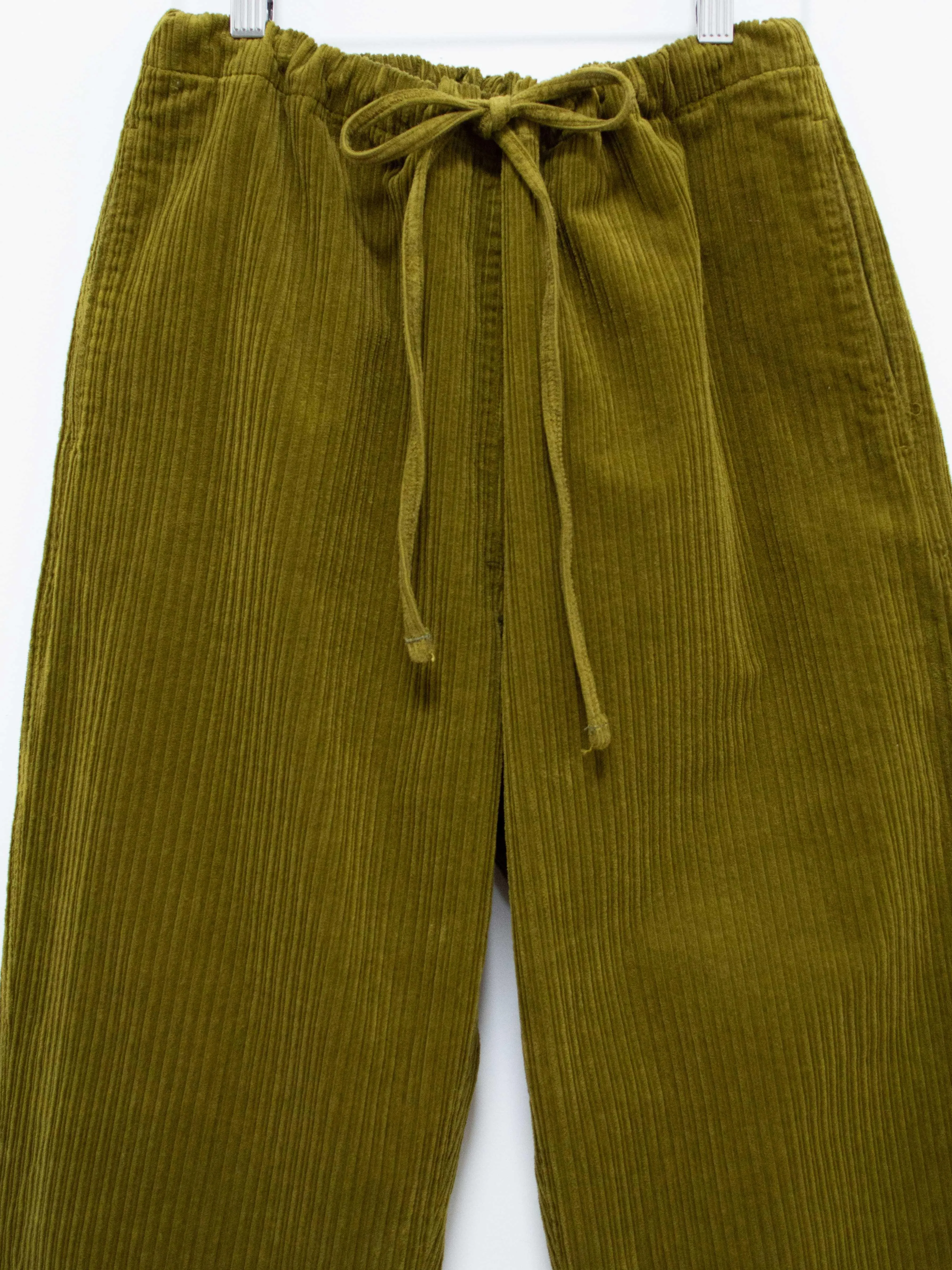 Garment Dyed Stretch Corduroy Drawstring Pants - Pistachio