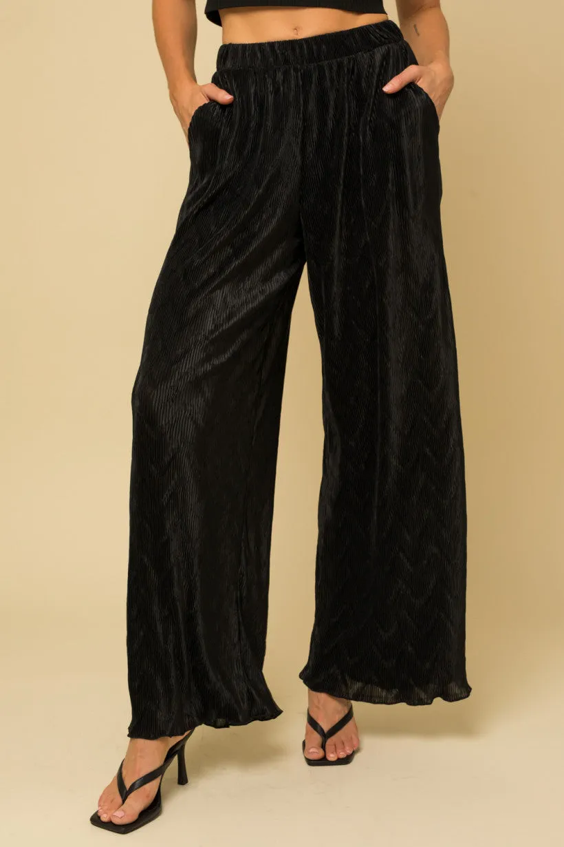 Gilli Satin Pleated Textured Pants