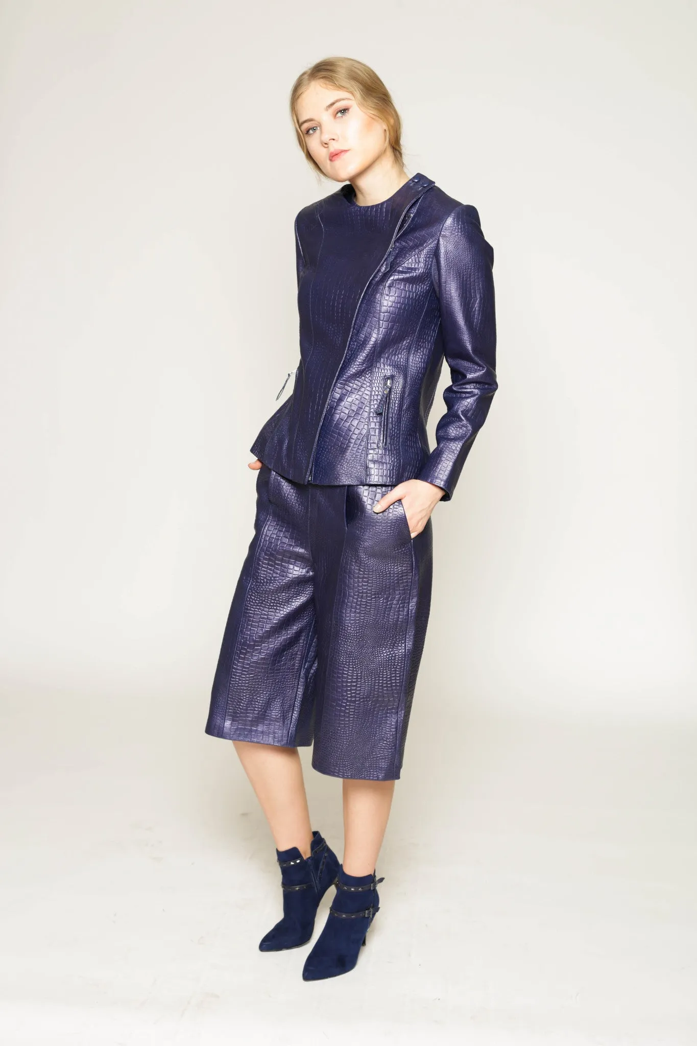 Kel - Metallic croc leather culottes