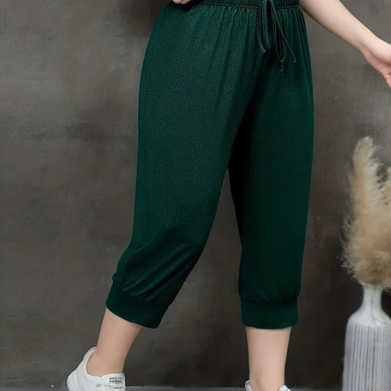 Plus Size Solid Drawstring Capri Pants - Effortless Comfort for Sunny Days