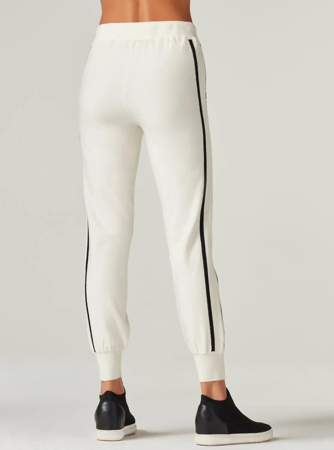 PORTOLA JOGGER - Whisper White - final sale