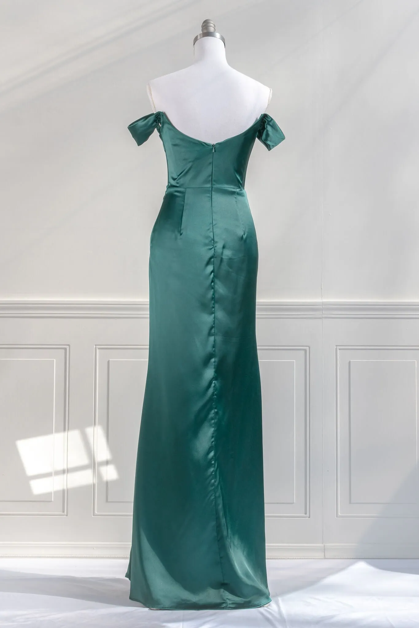 Venus de Milo Dress - Emerald Green